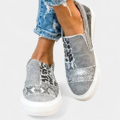 Gleame Instappers - Vrouwelijke casual platte sneakers in denim