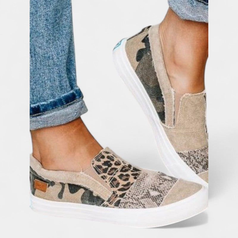 Gleame Instappers - Vrouwelijke casual platte sneakers in denim
