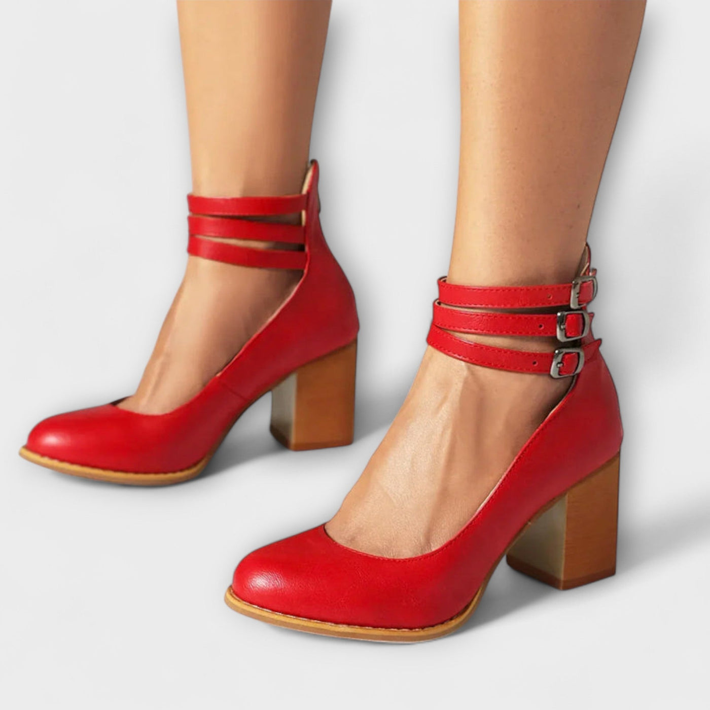Alira – Pumps met Enkelbandontwerp